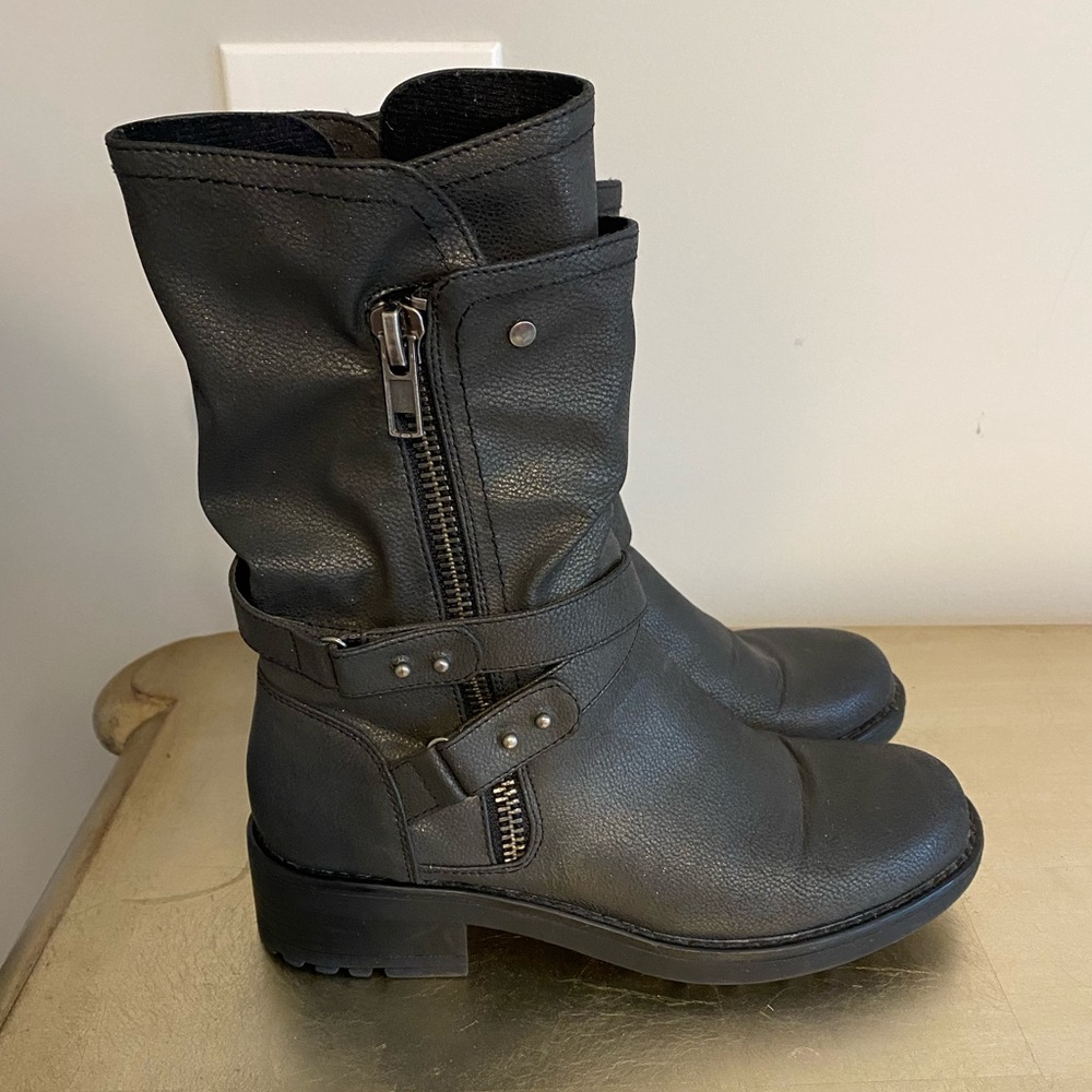 B52 by Bullboxer Women’s Moto Boots